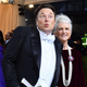 Imagen para el artículo titulado SpaceX despide a los empleados que se atrevieron a cuestionar los tuits de Musk
